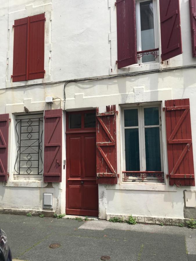 Apartament Belle Chambre Au Coeur De Bajonna Zewnętrze zdjęcie